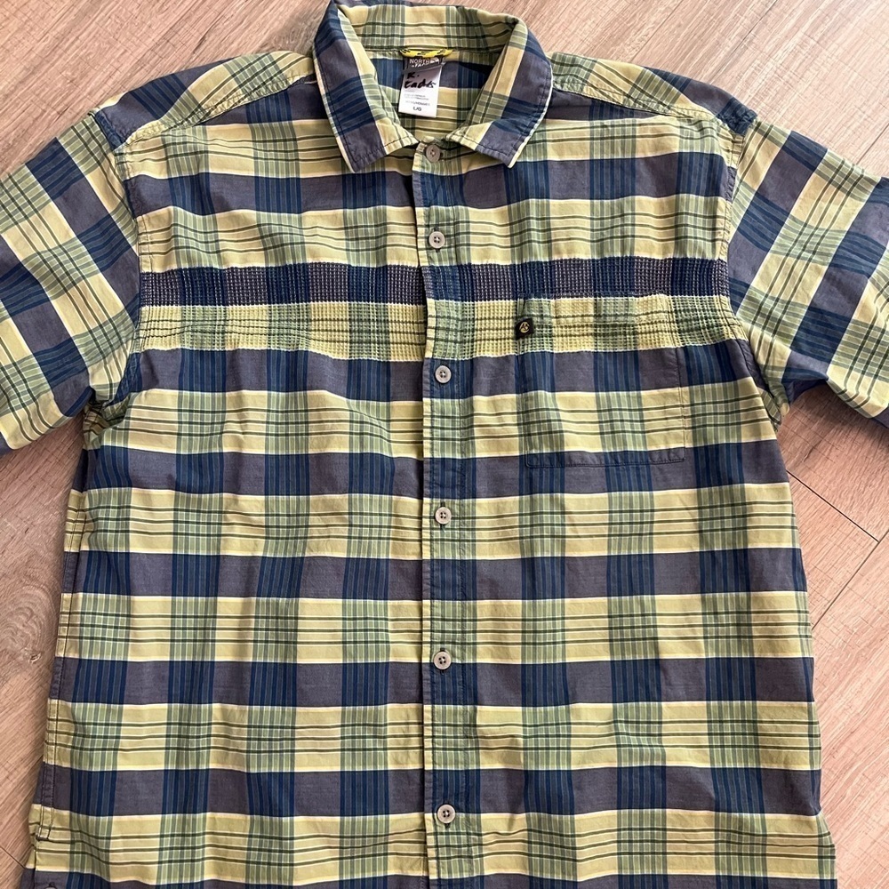 North Face Plaid Shirt Large